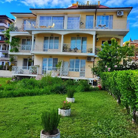 мареа Apartament *