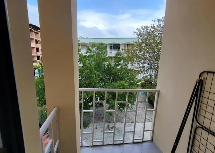 мареа Apartament *